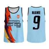 Custom-made outdoor training uniforms, and team top Custom soccer training vests for boys and girls in youth and teen schools